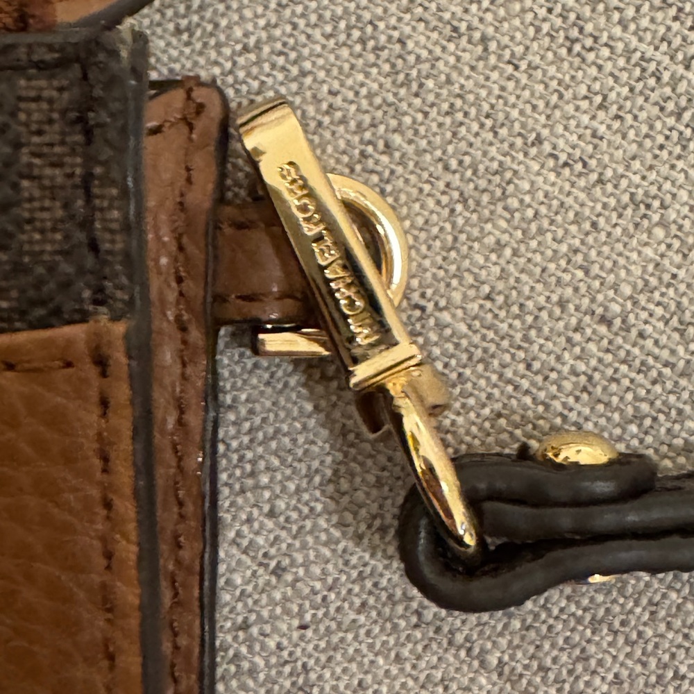 Michael Kors Studded Jet Set Wristlet wallet gold key ring logo print Tan Brown - Picture 7 of 7